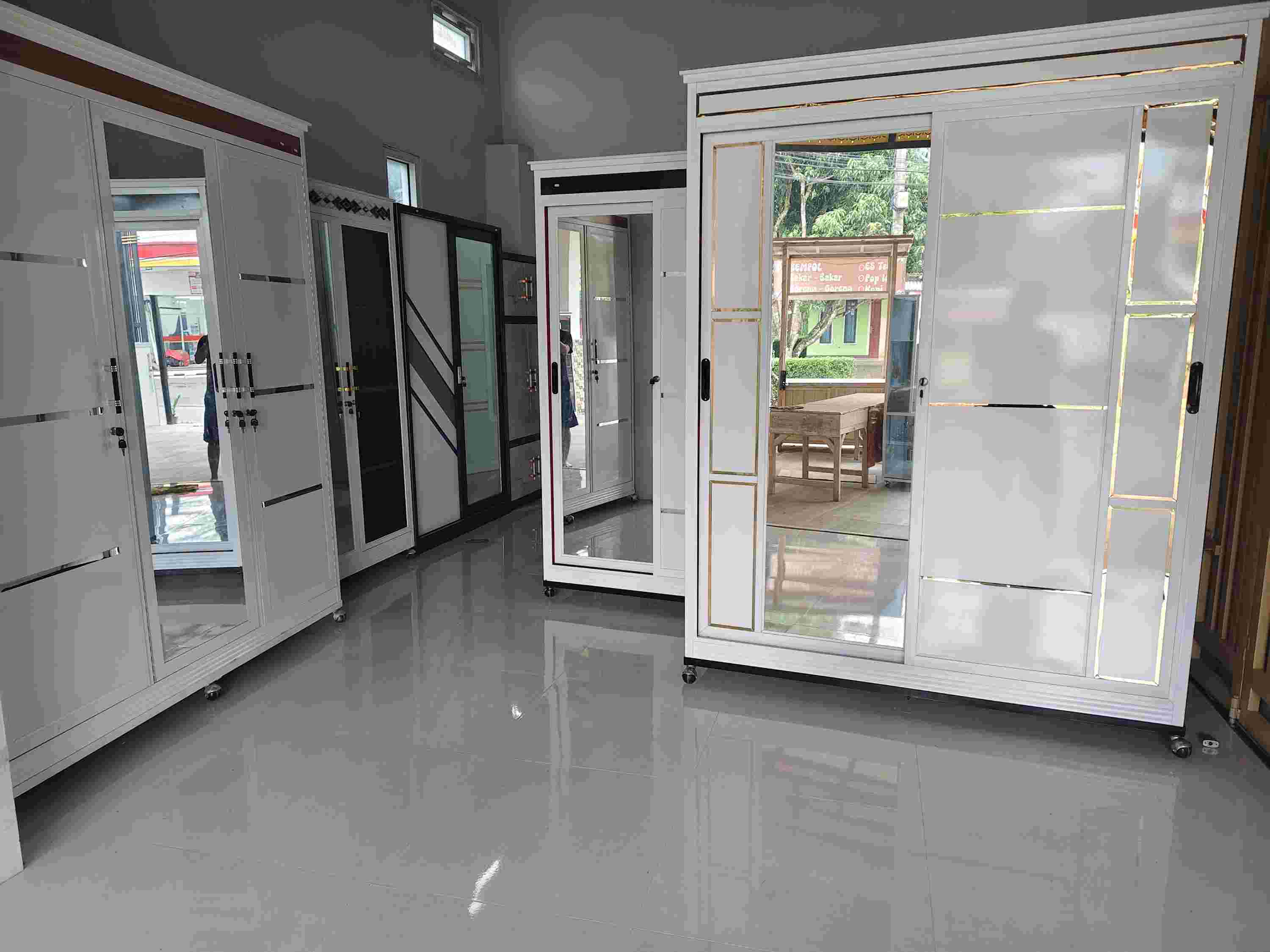 Sentra Gaya Furniture