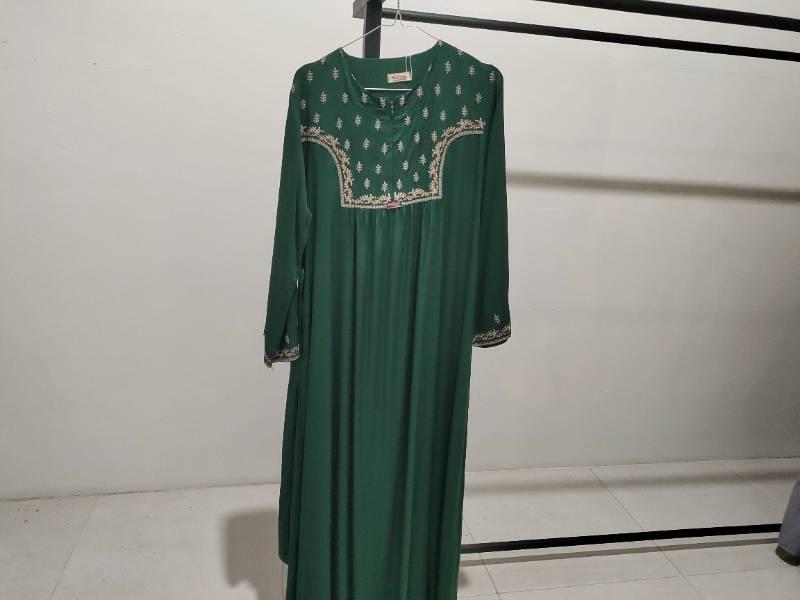 Gamis bahan kaos